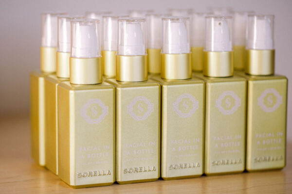Facial In A Bottle - Image 4
